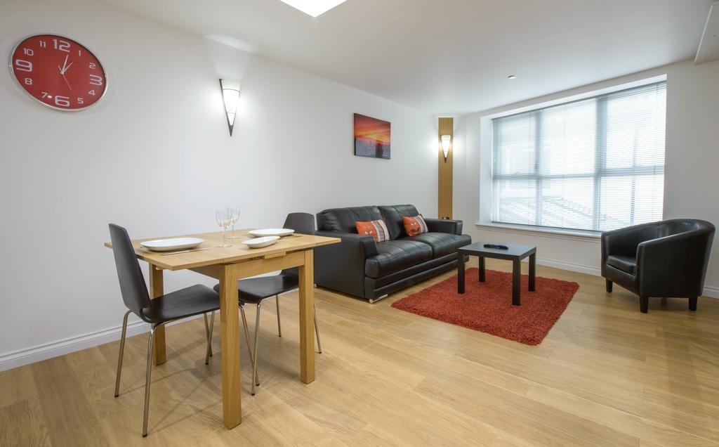 אברדין Zinn Apartments - City Centre מראה חיצוני תמונה