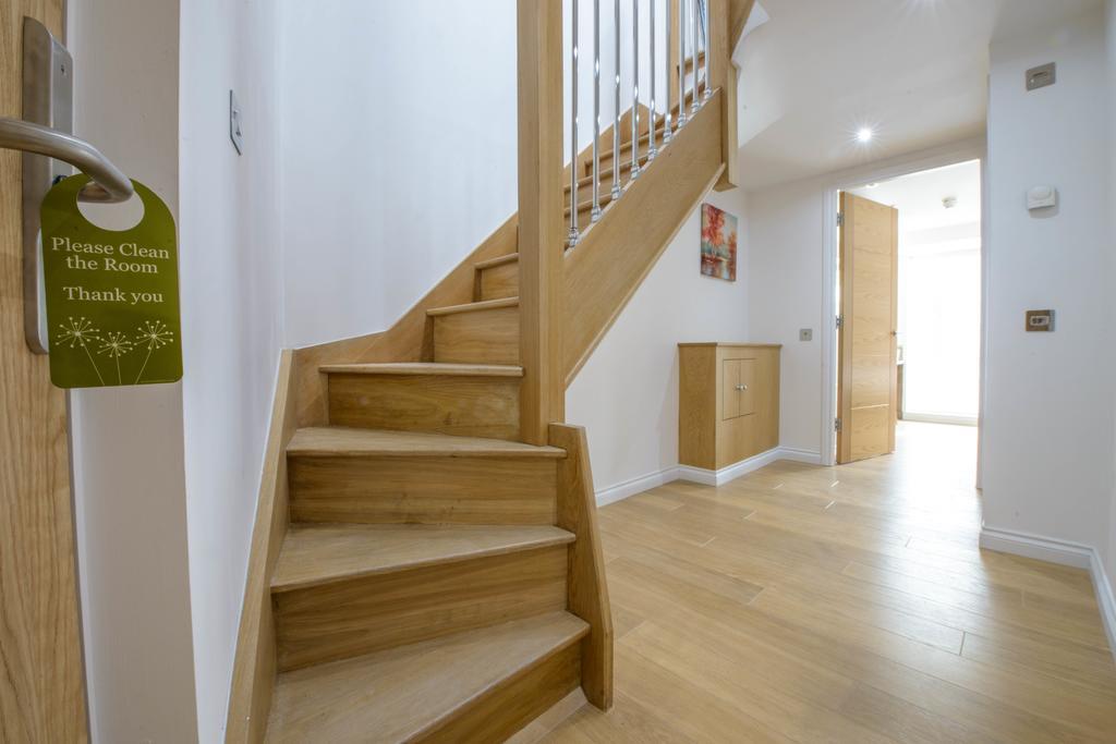 אברדין Zinn Apartments - City Centre מראה חיצוני תמונה