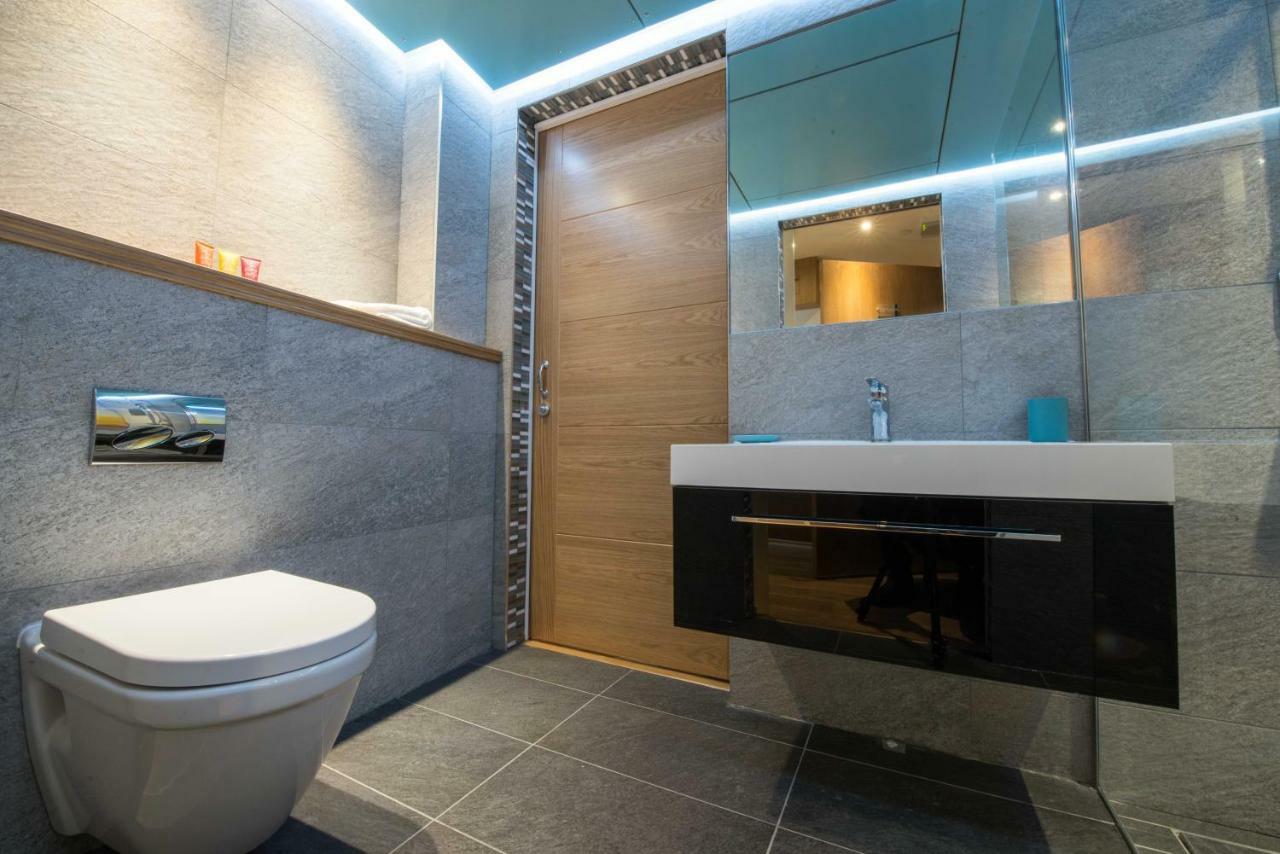 אברדין Zinn Apartments - City Centre מראה חיצוני תמונה