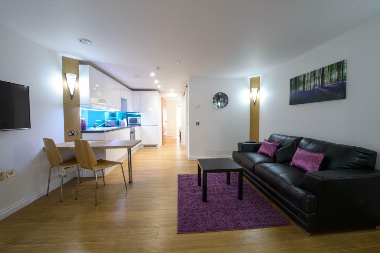 אברדין Zinn Apartments - City Centre מראה חיצוני תמונה